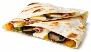 Piadina con cotto, brie e funghi