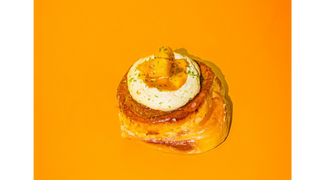 Bułka mango-marakuje