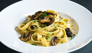 Tagliatelle cu hribi si trufe