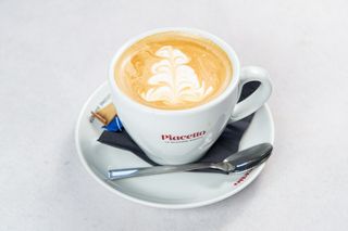 Flat White (400ml)