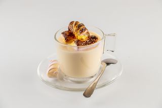 Ciocolata calda alba