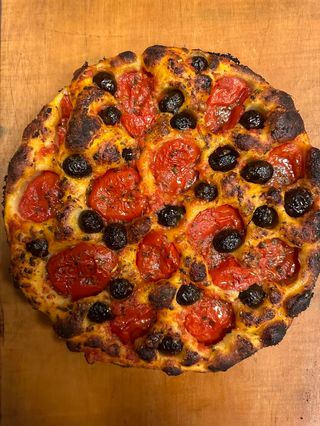 Pizza pomodorini olio e origano