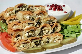 Börek con spinaci e formaggio