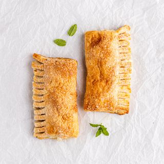 Ciastko francuskie z twarogiem