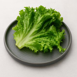 Листья салата (30г)