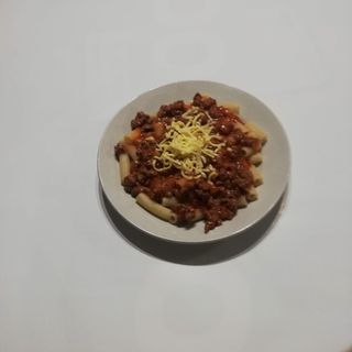 МАКАРОНИ С КАЙМА И ДОМАТИ