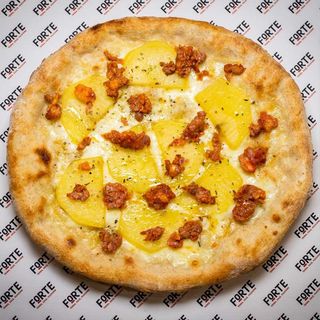 Patate e salsiccia bianca