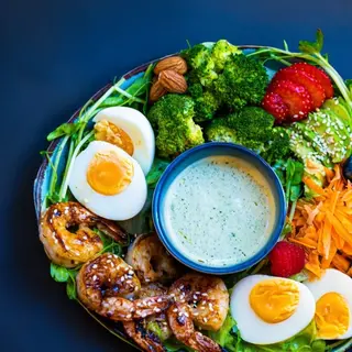 Bowl keto krewetka 