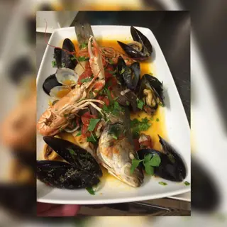 Spigola alla mediterranea