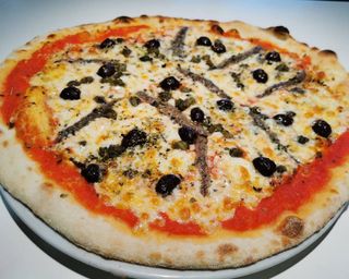 Pizza Napoli