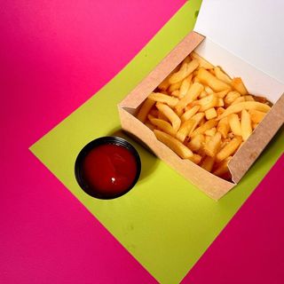 Картопля фрі велика + соус 