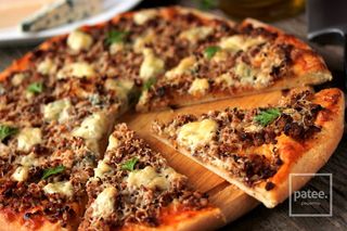 Пицца "Цезарь" с фаршем (большая)