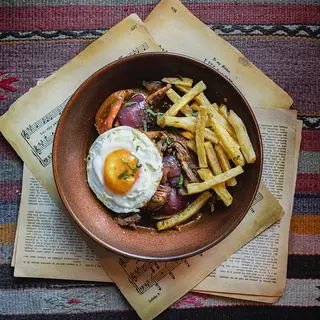 “Lomo saltado”
