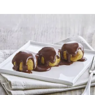 Profiteroles al cioccolato al latte 