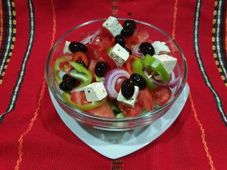 Гръцка салата (450г)