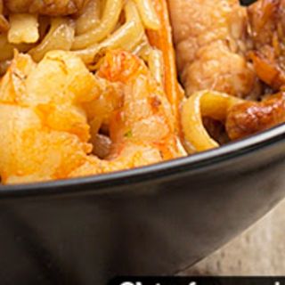 Tallarines Fritos Con Gamba