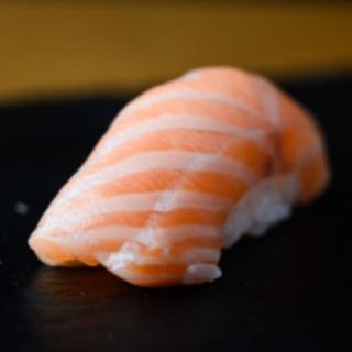 Sake Nigiri (1 Pza.)
