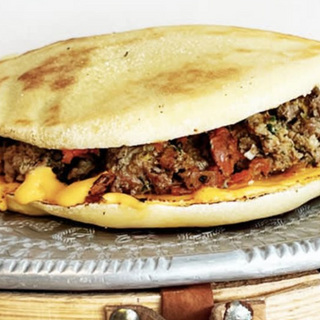 Batbout au poulet & frites 