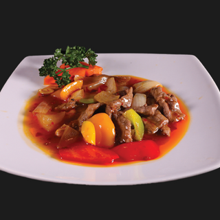 Manzo in salsa piccante