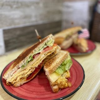 Sándwich De Tortilla Francesa