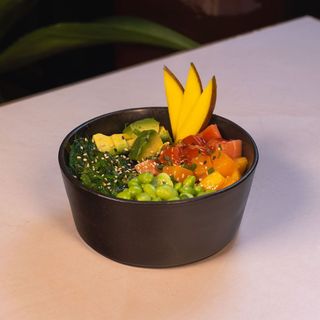 Poke de Salmão Picante