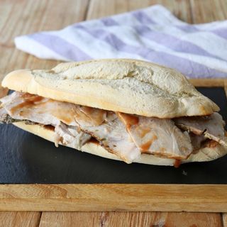 Bocadillo xamón asado