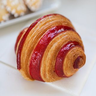Croissant ricotta e lampone