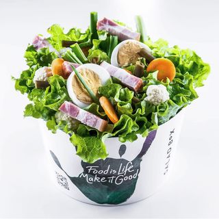 Салата Пет съставки + бекон (300г)