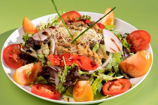 Ensalada De Pollo A La Plancha