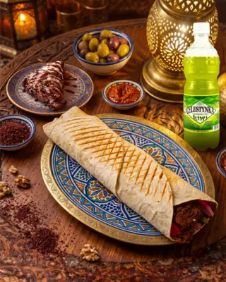 TORTILLA FALAFEL MEDIUM, CELESTYNKA KIWI, BAKLAWA CZEKOLADOWA