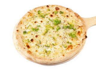 Пица С броколи и сирена (450г)
