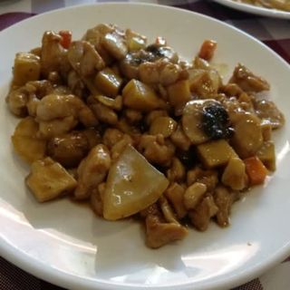 Pollo Con Almendras