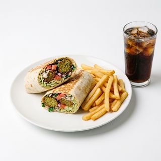 Menú Dürum Falafel + Bebida + Patatas
