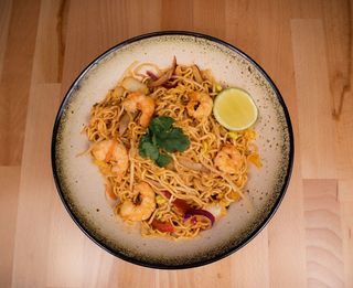 43 Kimchi Noodle Con Langostinos