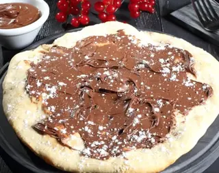 Pizza nutella, piccola