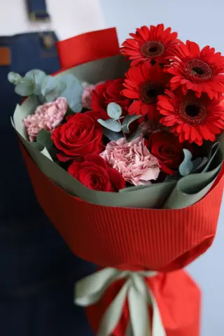 Bukiet 'SIMPLY red'