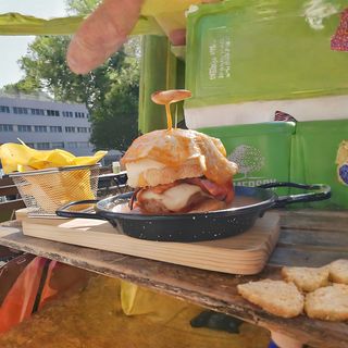 Cheese Bacon Munchies