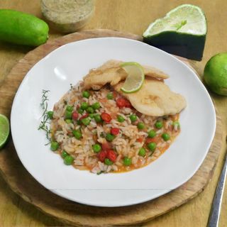 Filetes de pescada com arroz de tomate