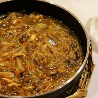 31A. Hormigas suben  al árbol