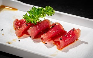 043 Carpaccio tuna - 6 pezzi