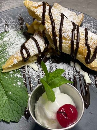 Штрудель Вишня  (200 г)