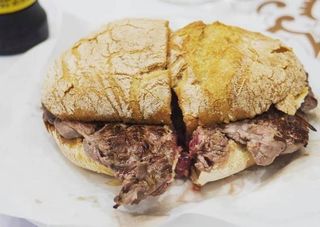 Prego em Pão Chapata