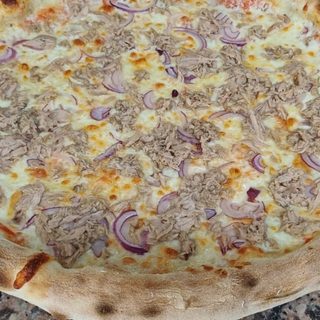 Pizza Tonno e Cipolla