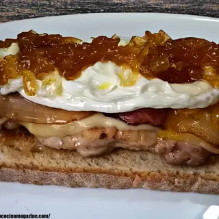Tosta Boca A Boca
