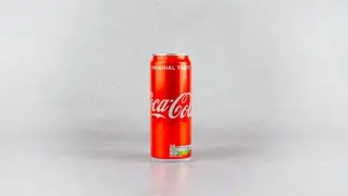 Coca cola limenka 0.33l