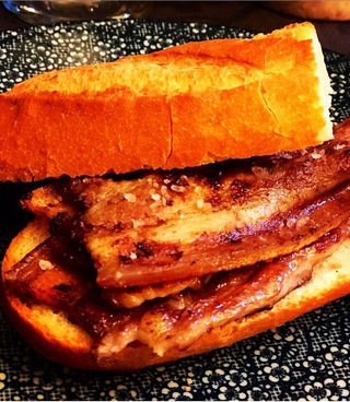 Bocadillo de panceta