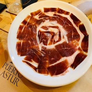 Jamón ibérico Sánchez Romero Carvajal (ración completa)