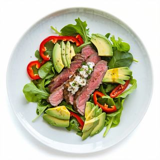 Ensalada  MOMTE CARLO ,pimientos, lomo de ventresca y aguacate