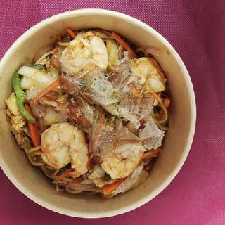 Yakisoba con Gambas