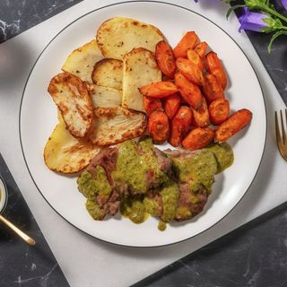 Secreto de cerdo chimichurri y verdura